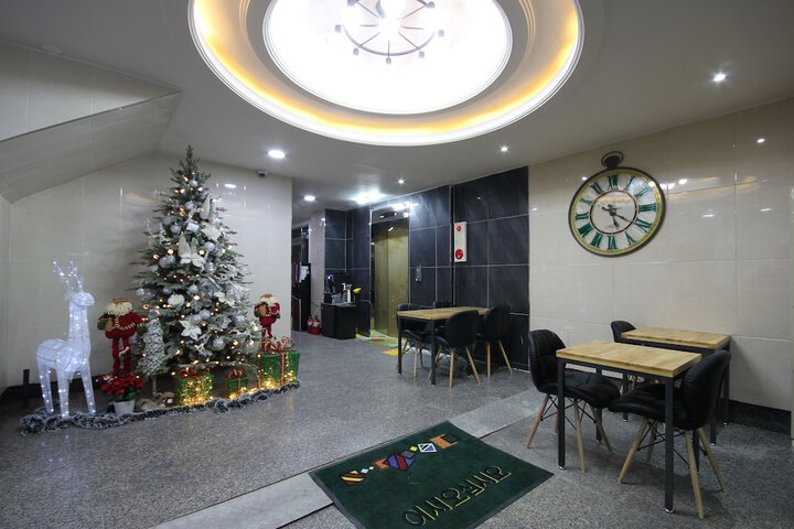 Lobby Photos