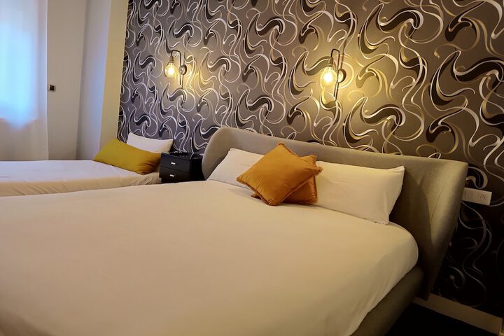 Room 21 of 54