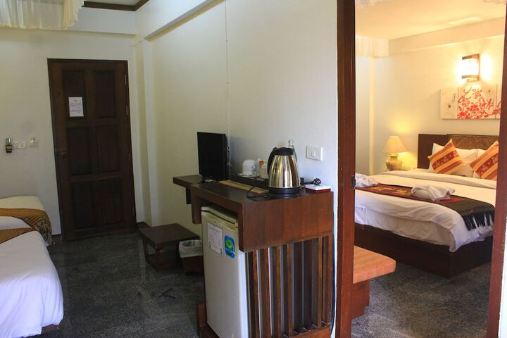Room 30 of 73