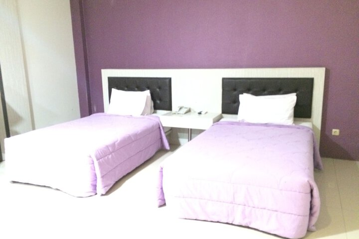 Room 6 of 21