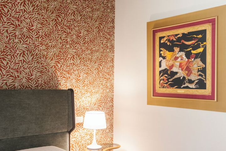 Room 7 of 27
