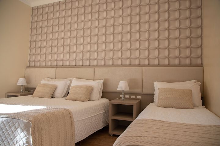 Room 13 of 95