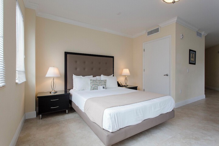 Room 44 of 129