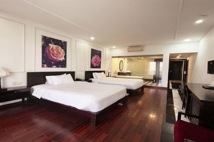 Room 31 of 60