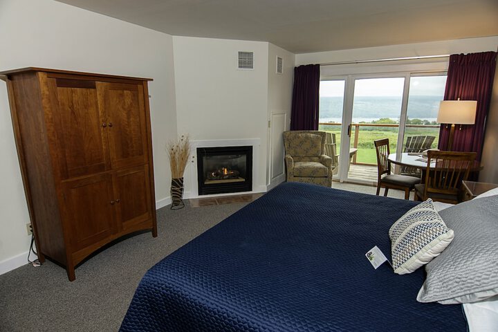 Room 4 of 59
