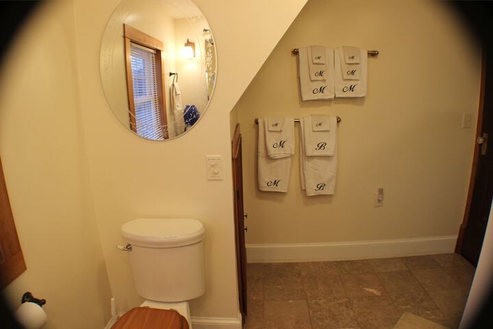 Clean Restrooms