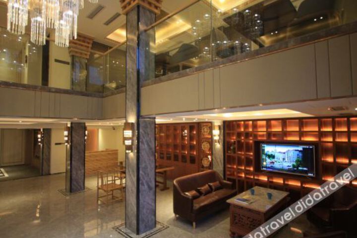 Hotel Interior 18 of 39