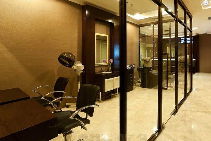 Hotel Amenity