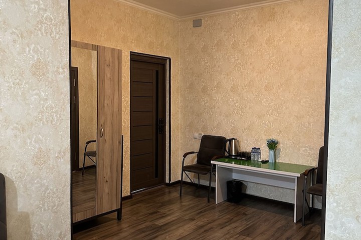 Room 26 of 27