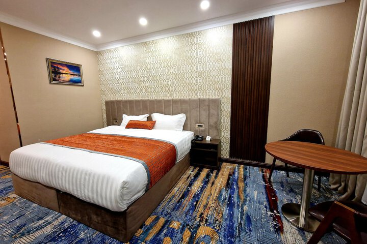 Room 29 of 62