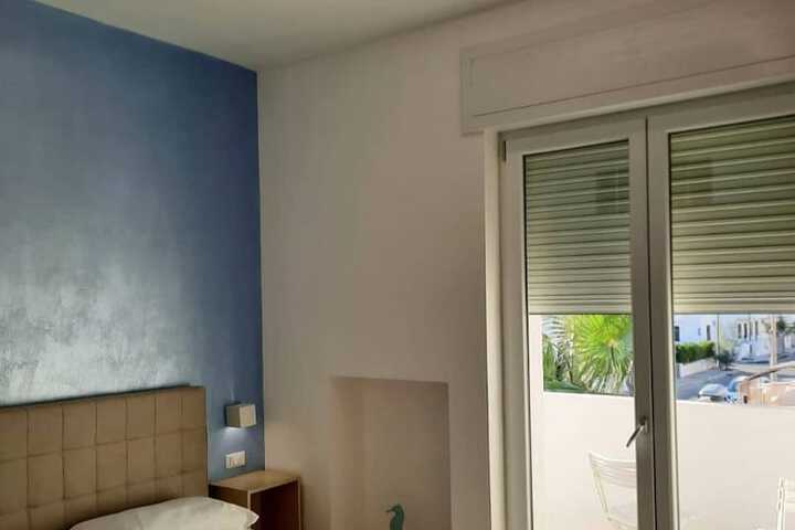 Room 8 of 39