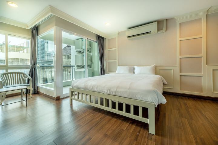 Room 29 of 73