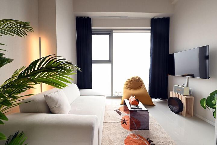 Room 7 of 15