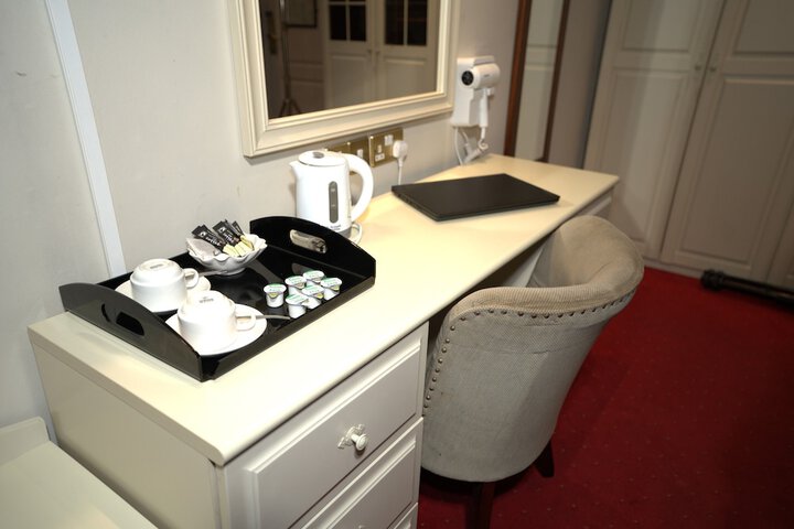 Breakfast/Coffee Service 36 of 68