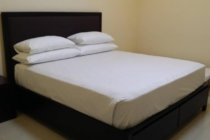 Room 17 of 68