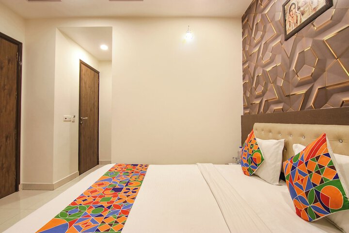 Room 16 of 45