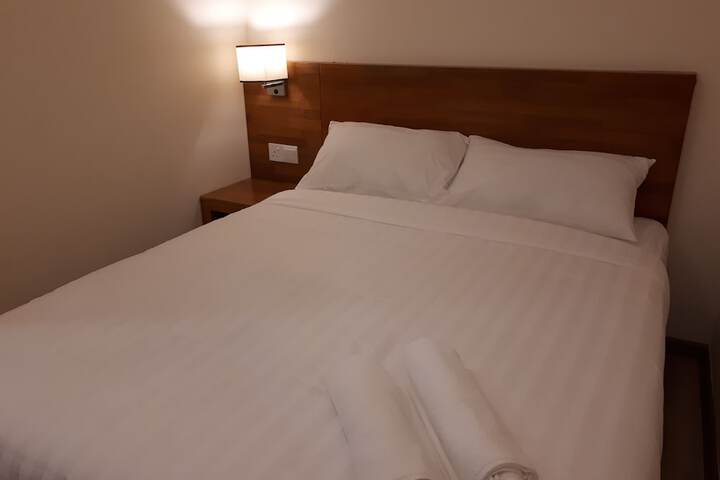 Room 9 of 41