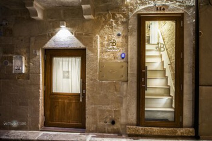 Hotel 8 of 22