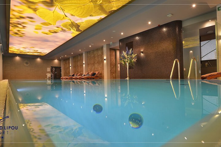 Pool 27 of 74