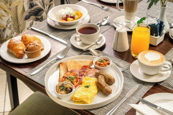 Breakfast meal