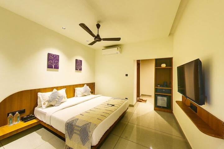 Room 30 of 78