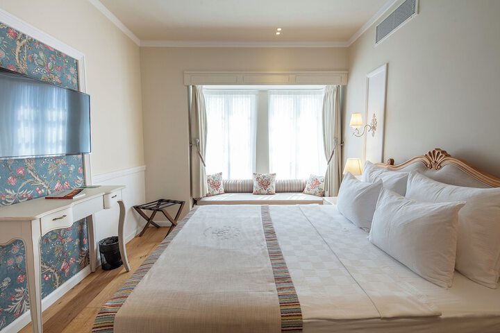Room 21 of 47