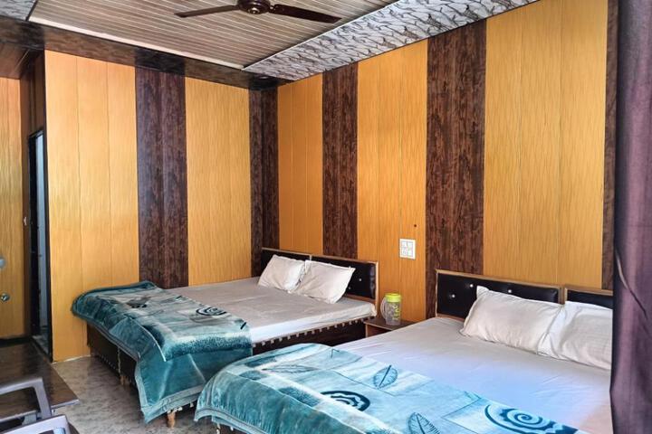Hotel New Ganga putra sitapur