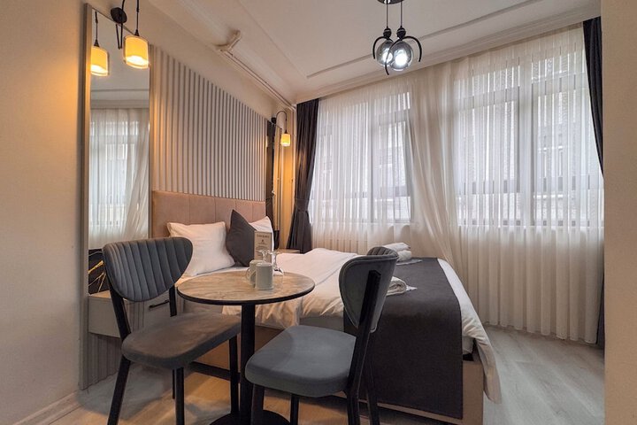 Room 20 of 32