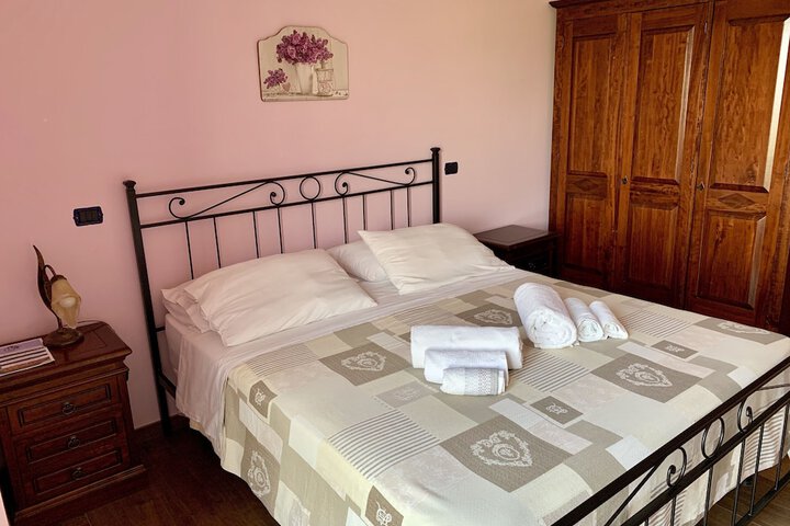 Room 15 of 38