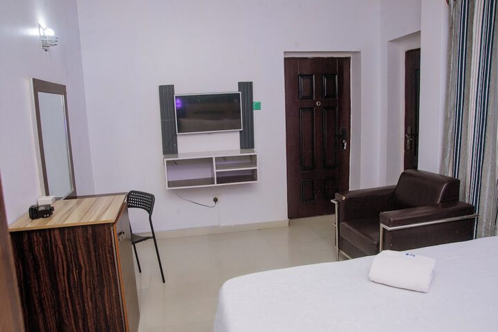 Room 4 of 21