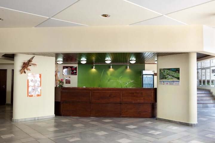 Hotel 2 of 34