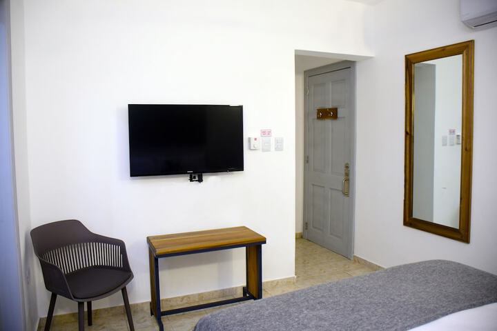 Room 16 of 72