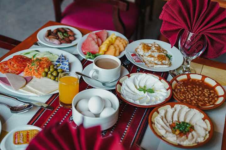 Breakfast/Coffee Service 42 of 46