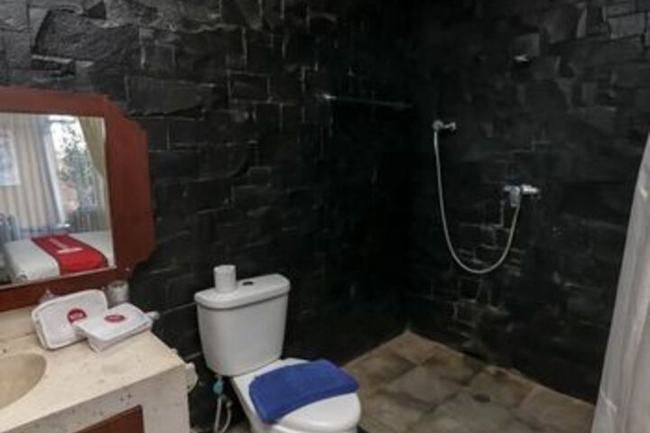 Room 3 of 26