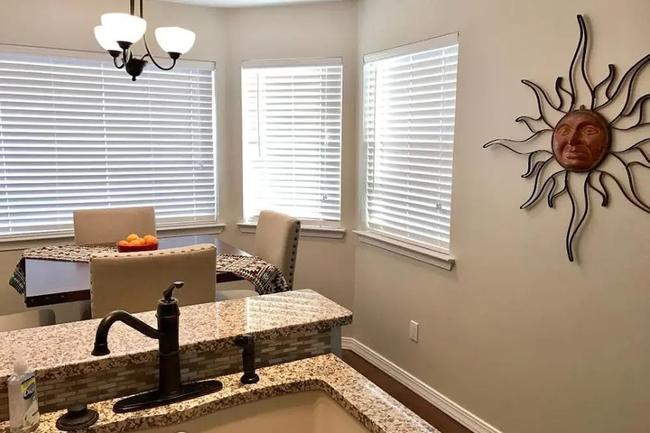 Room 3 of 19