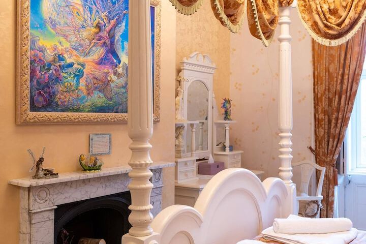 Room 16 of 229