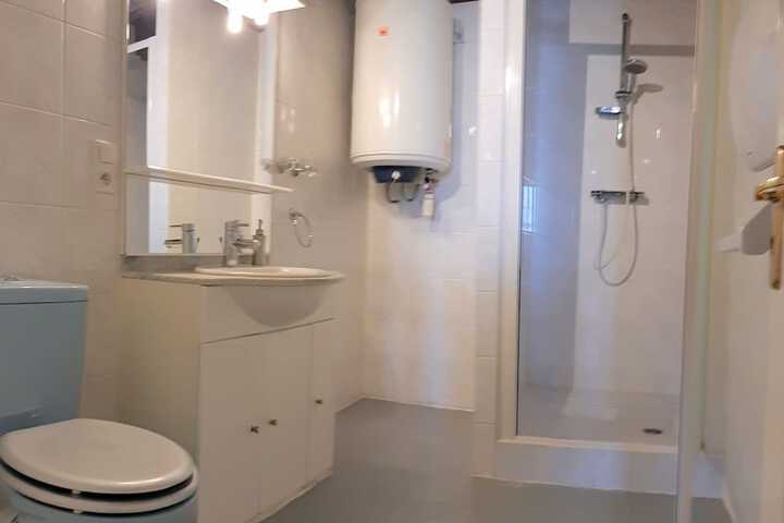 Room 18 of 52