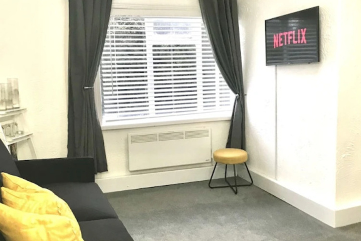 Room 2 of 12