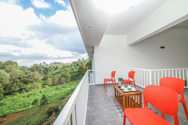 Terrace/Patio 4 of 12