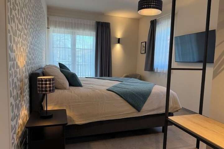 Room 20 of 37