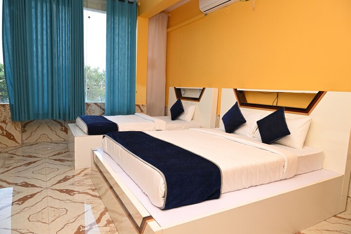 Room 7 of 26