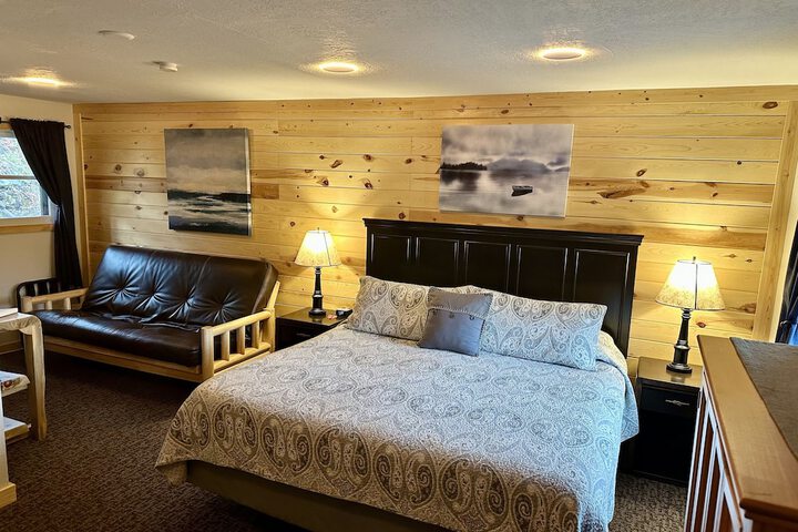 Room 34 of 154