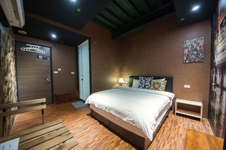 Room 45 of 56