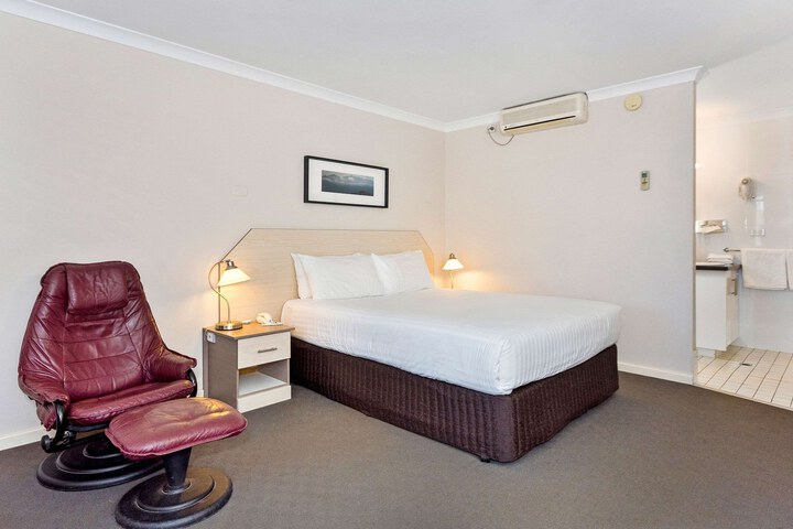 Room 29 of 100