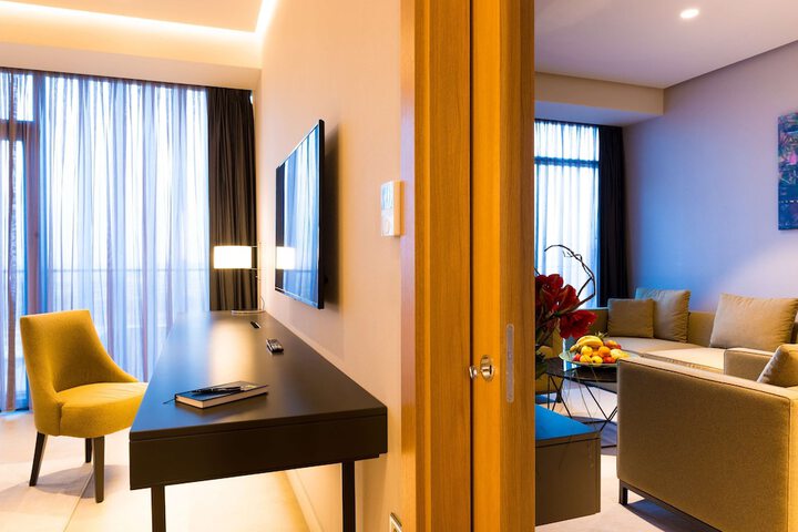 Room 25 of 114