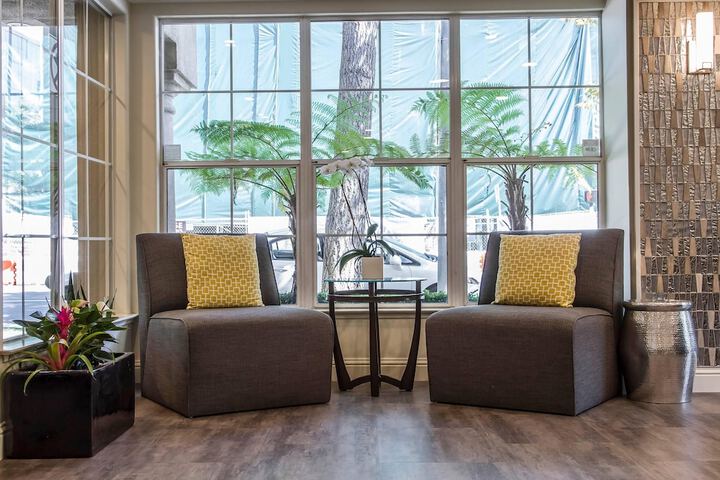 Hotel Interior 4 of 34