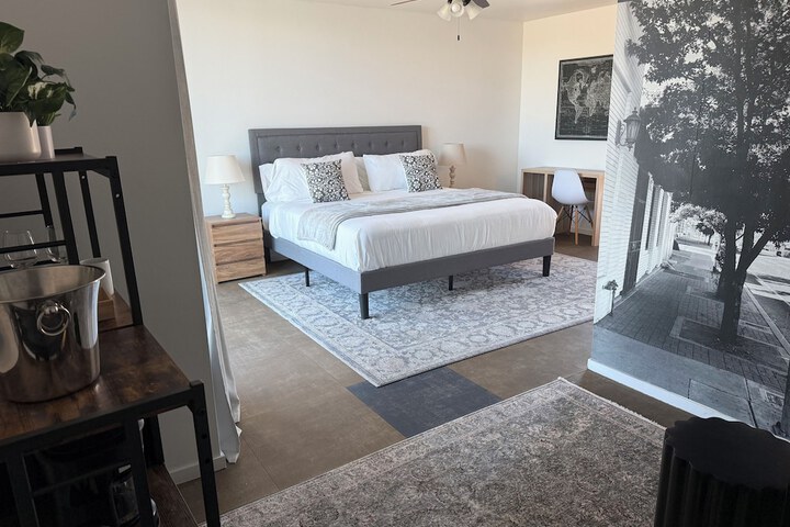 Room 5 of 21