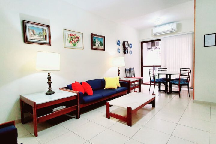 Room 15 of 34