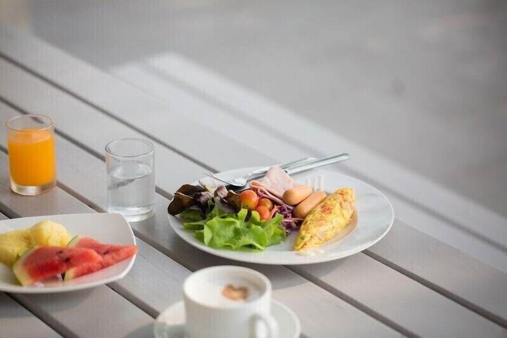 Breakfast/Coffee Service 42 of 71