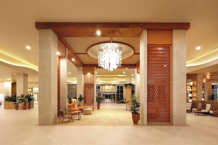 Hotel 214 of 223